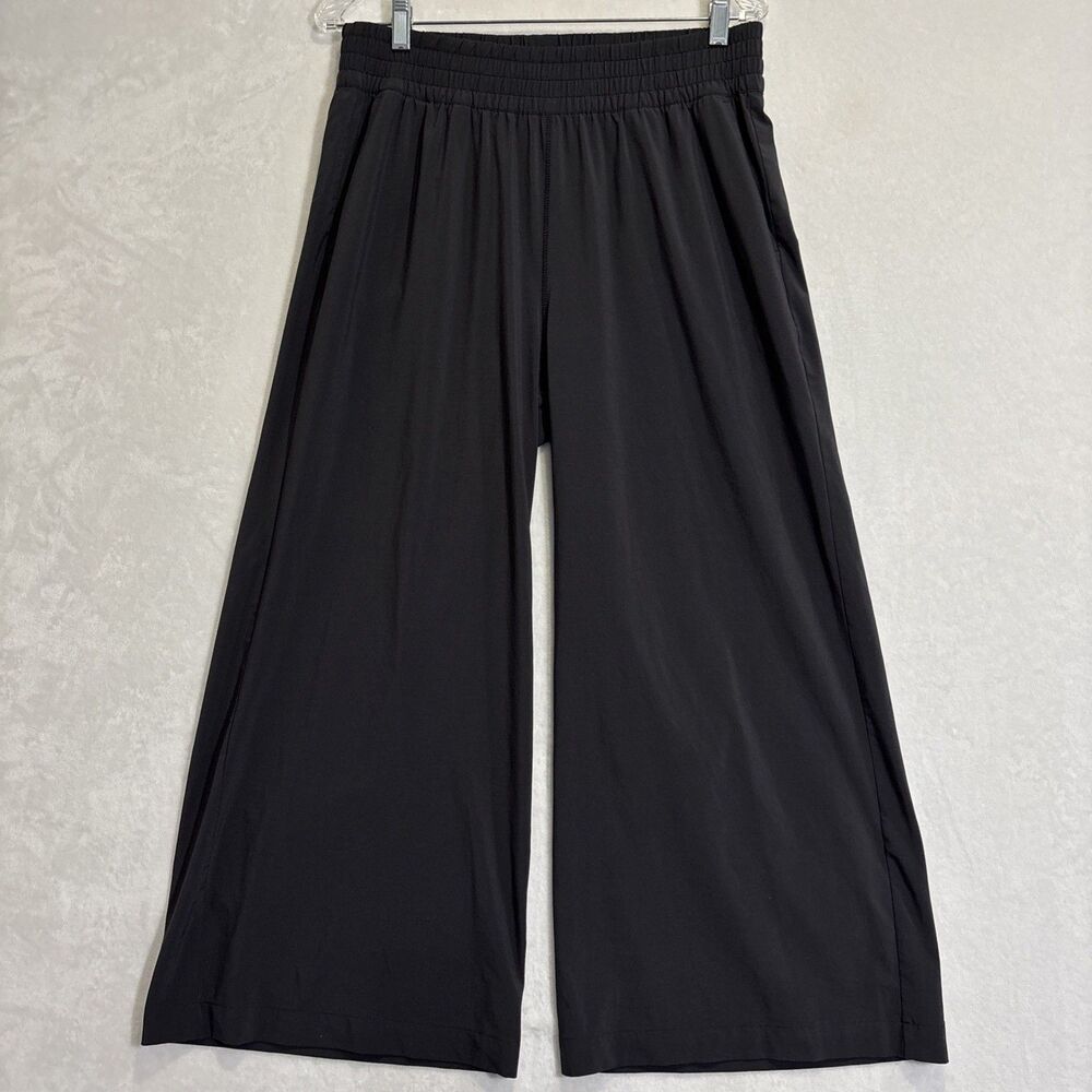 Vuori Black Wide Leg Pants